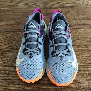 Nike Pegasus Trail 2 size 8.5 Gray Purple Orange